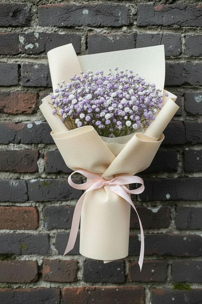 Букет цветов из: Гипсофила в Старое