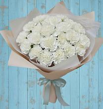 Букет цветов из:  Гвоздики в Старое